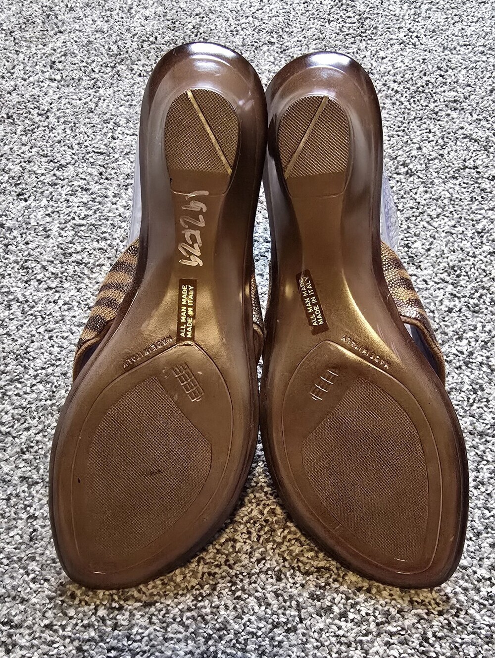 Italian Shoemakers Women’s Zebra Print Wedge Thong Sandals Size 6 - Picture 6 of 8